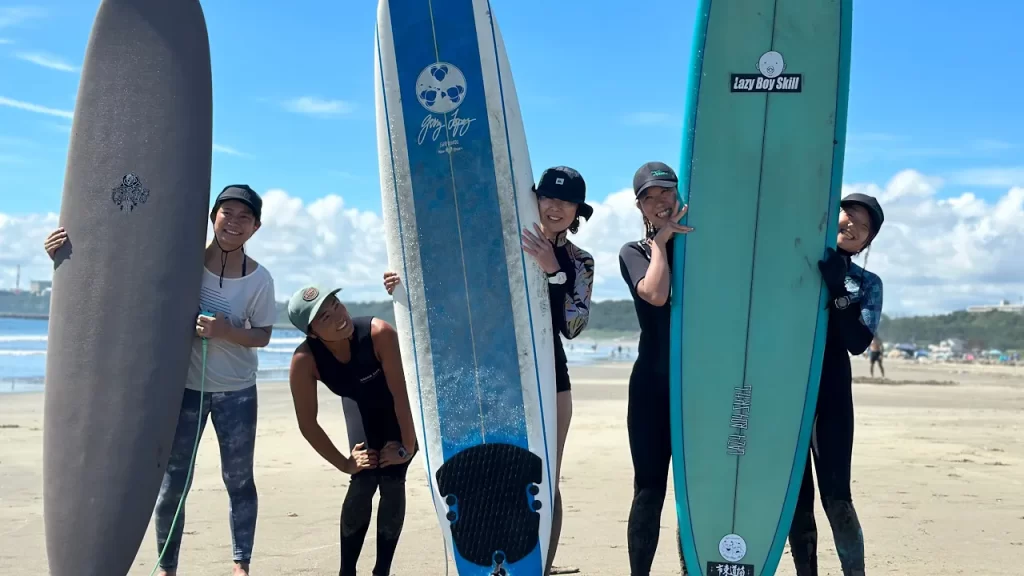 2023年8月21日(月) Beach Life サーフィンスクールスクール with Joy Surf